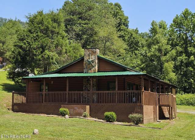 Property at 1999 E Mountain View Way, Sevierville, TN 37862, 1 bed, 2 baths