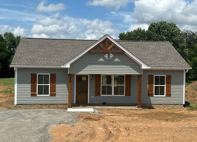 Property at 1035 Landing Ln, Adams, TN 37010, 3 beds, 2 baths