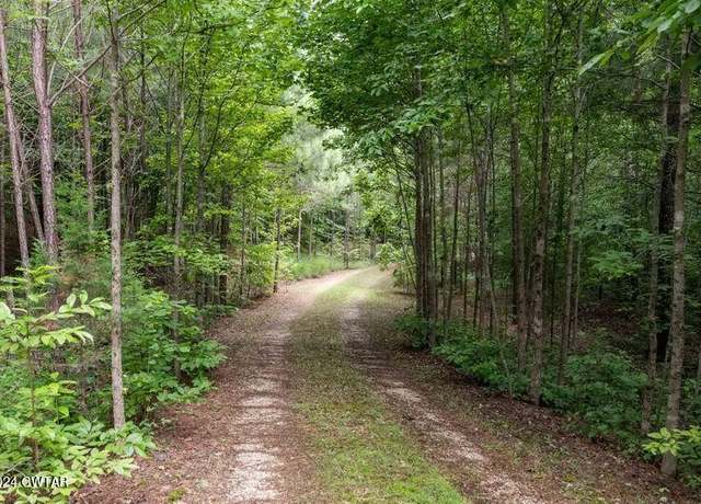 Property at 10981 Darden Christian Chapel Rd, Wildersville, TN 38388, 2 beds, 1 bath