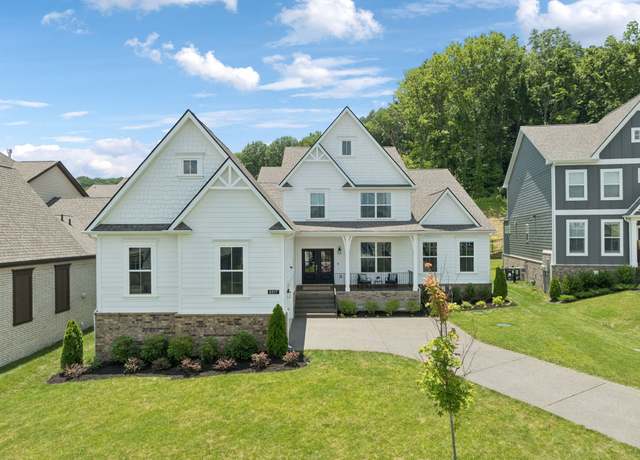Property at 5517 Dana Ln, Franklin, TN 37064, 4 beds, 4.5 baths