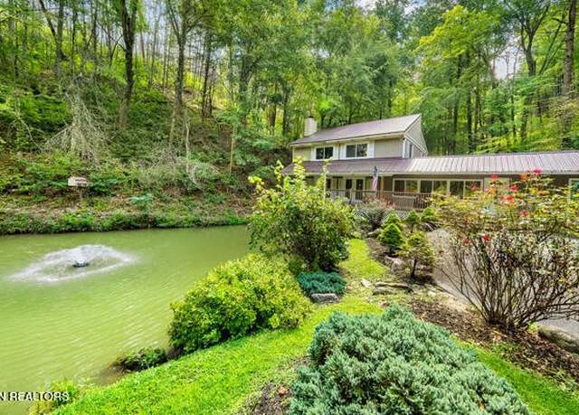 Property at 3127 Emerald Springs Loop, Sevierville, TN 37862, 3 beds, 2 baths
