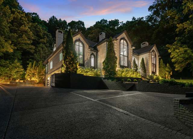 Property at 31 Annandale, Nashville, TN 37215, 5 beds, 9 baths