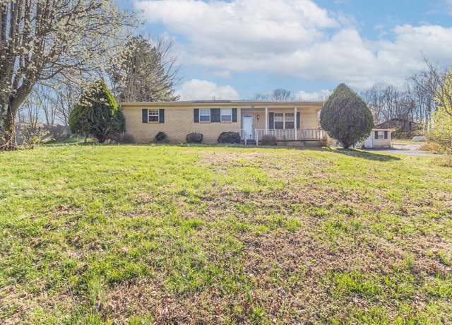 Property at 970 Howell Rd, Westmoreland, TN 37186, 3 beds, 2 baths