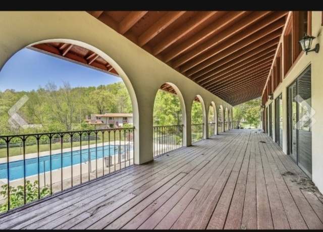 Property at 210 Old Hickory Blvd #20, Nashville, TN 37221, 2 beds, 2 baths
