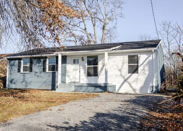 Property at 3226 Hinkle Dr, Nashville, TN 37218, 4 beds, 2 baths
