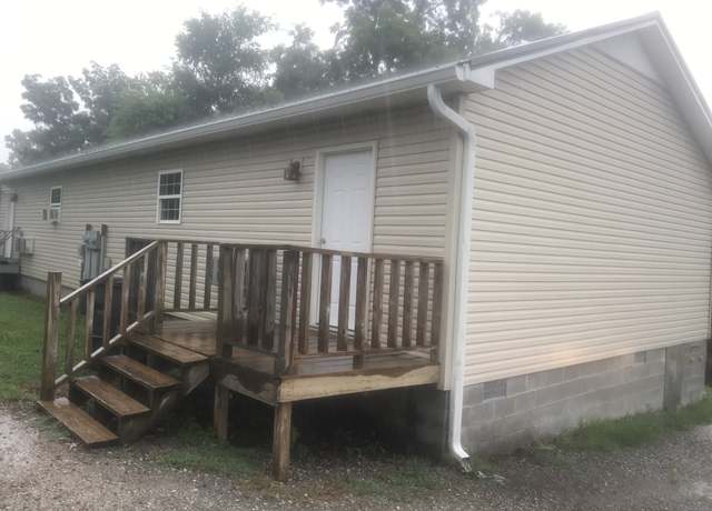 Property at 111 Creamery St, Mcminnville, TN 37110, 4 beds, 2 baths