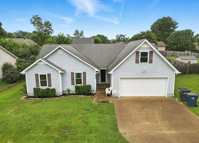 Property at 206 Cross Valley Dr, Columbia, TN 38401, 4 beds, 2 baths