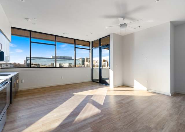 Property at 1014 16th Ave S #405, Nashville, TN 37212, 2 beds, 2 baths