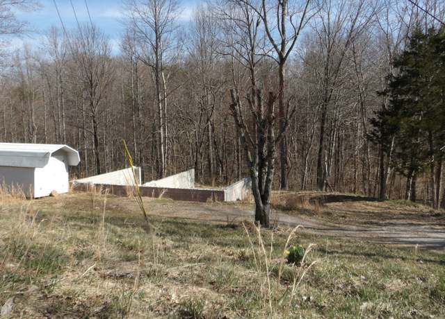 Property at 174 Turkeytown Rd, Hilham, TN 38568