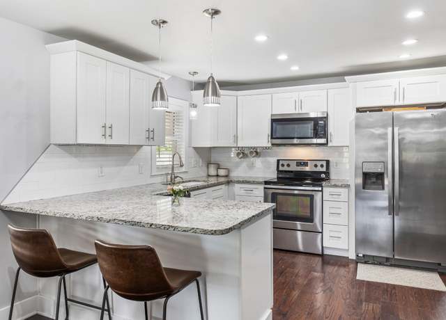 Property at 221 Duke St, Nashville, TN 37207, 3 beds, 2 baths