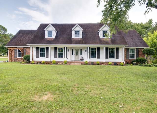 Property at 4063 Lake Pkwy, Hermitage, TN 37076, 4 beds, 2 baths