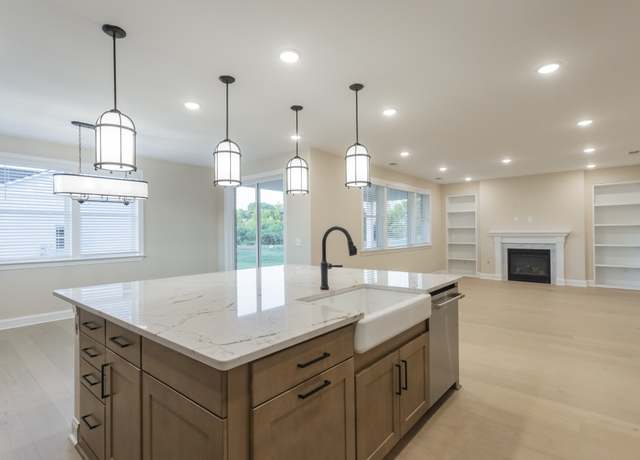 Property at 7001 Thunderhead Way, Spring Hill, TN 37174, 4 beds, 3.5 baths