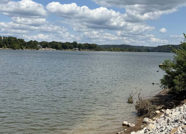 Property at 705 River Front Dr, Clifton, TN 38425