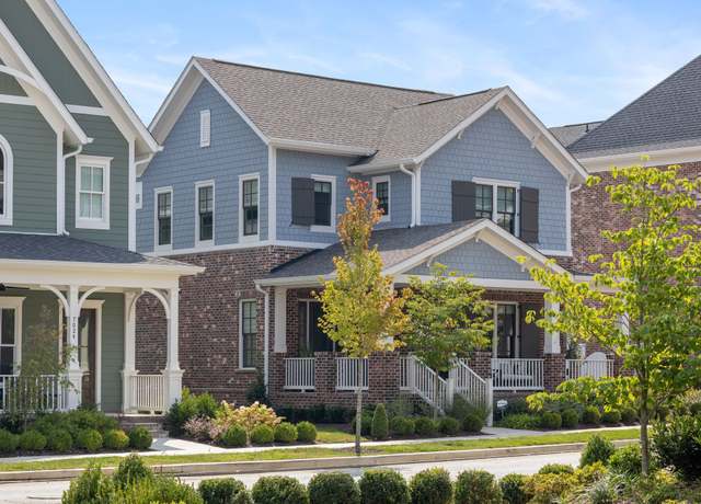 Property at 7018 Congress Dr, Franklin, TN 37064, 5 beds, 4 baths