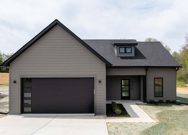 Property at 795 Oconner St, Smithville, TN 37166, 3 beds, 2 baths