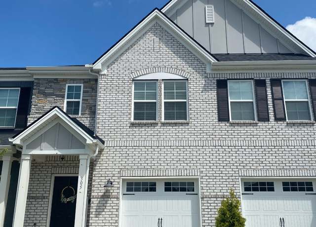 Property at 305 Victoria Dr, Lebanon, TN 37090, 3 beds, 2.5 baths