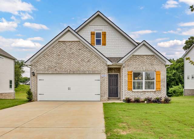 Property at 1421 English Oak Dr, Clarksville, TN 37043, 3 beds, 2 baths