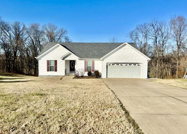 Property at 320 Northridge Dr, Pulaski, TN 38478, 3 beds, 2 baths