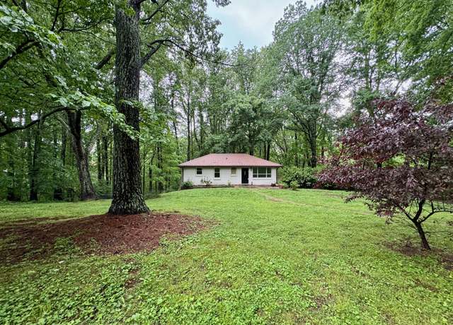 Property at 514 Longview Dr, Pegram, TN 37143, 3 beds, 2 baths