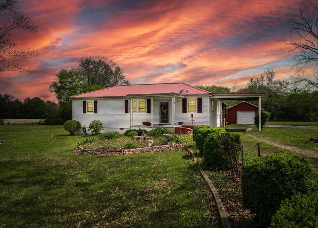 Property at 4756 Old Tullahoma Rd, Winchester, TN 37398, 2 beds, 2 baths