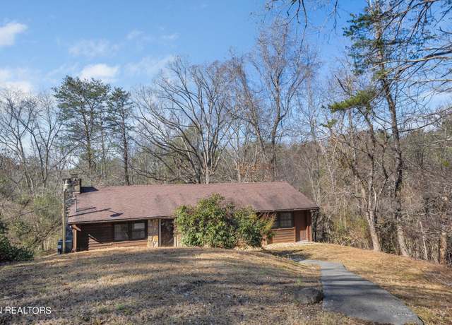 Property at 820 Old Gate Rd, Pigeon Forge, TN 37863, 3 beds, 2 baths