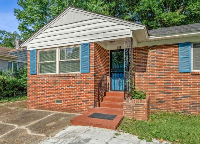 Property at 141 N White Station Rd, Memphis, TN 38117, 3 beds, 2 baths