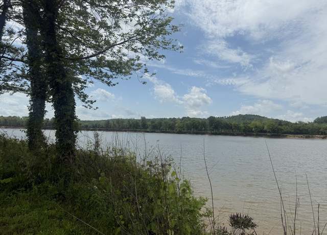 Property at 167 Hardin Bottom River Rd, Clifton, TN 38425