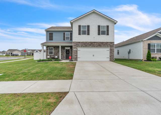 Property at 1607 Eagle Point Rd, Lebanon, TN 37087, 4 beds, 2.5 baths