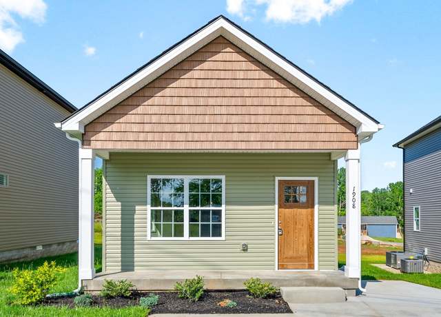 Property at 1908 Evans Rd, Clarksville, TN 37042, 3 beds, 2 baths
