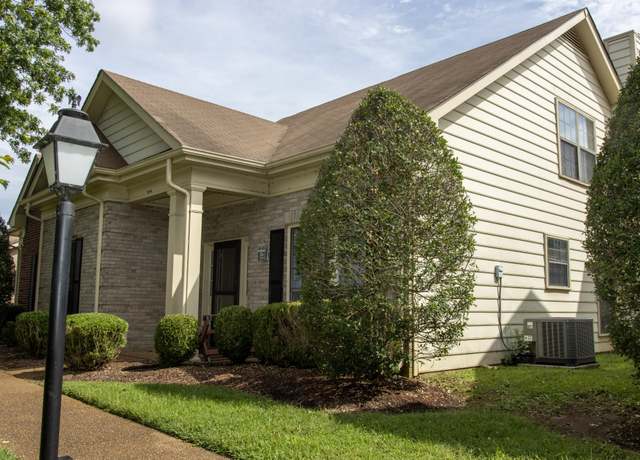 Property at 8616 Sawyer Brown Rd, Nashville, TN 37221, 3 beds, 3 baths