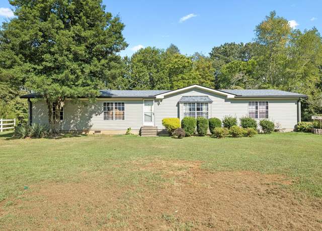 Property at 419 N Russell St, Portland, TN 37148, 3 beds, 2 baths