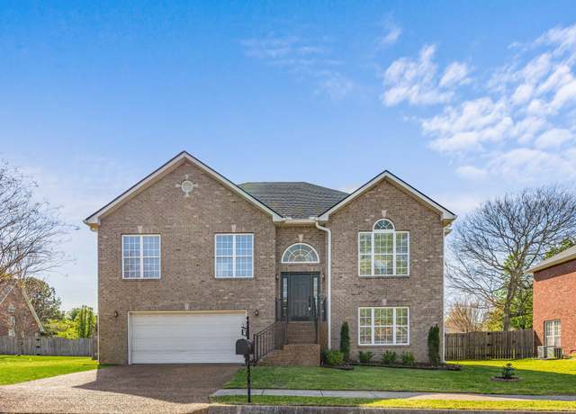Property at 305 Astor Way, Franklin, TN 37064, 4 beds, 3 baths