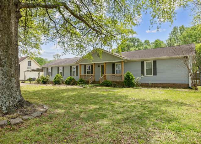 Property at 7743 Franklin Rd, Murfreesboro, TN 37128, 3 beds, 2 baths
