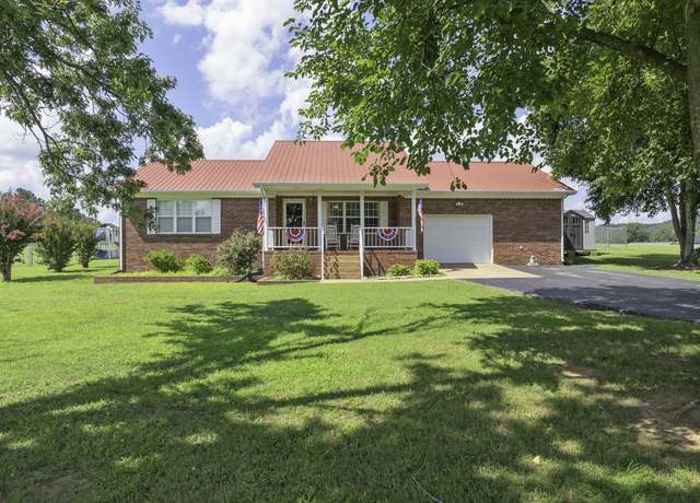 Property at 127 Fisherdale Dr, Decaturville, TN 38329, 2 beds, 2 baths