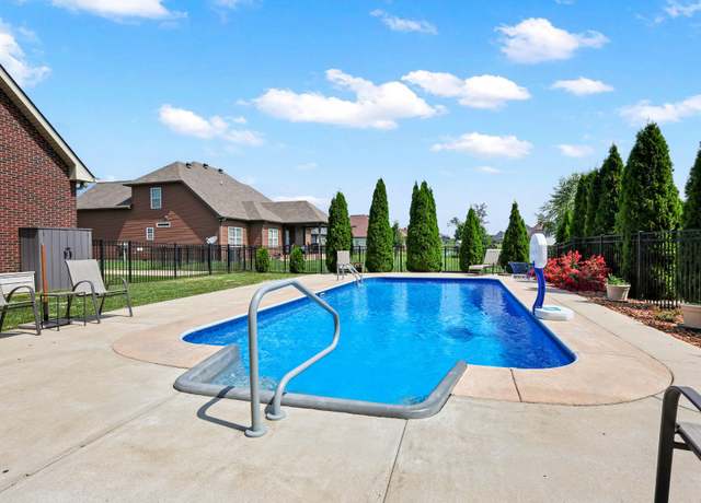 Property at 205 Corbin Dr, Clarksville, TN 37043, 4 beds, 3.5 baths