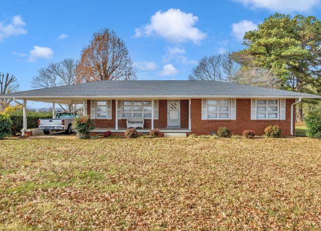 Property at 2345 Nashville Hwy, Columbia, TN 38401, 3 beds, 1 bath