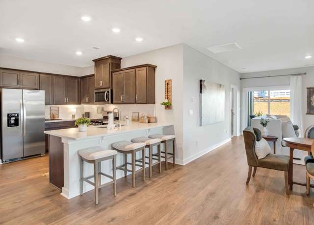 Property at 2060 Holmesburg Pvt Cir, Gallatin, TN 37066, 3 beds, 2 baths