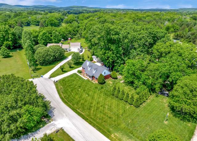 Property at 5738 Constantine Dr, Rockvale, TN 37153, 3 beds, 2.5 baths