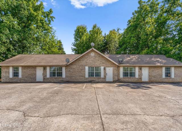 Property at 1132 Fielding Dr, Maryville, TN 37804, 5 beds, 3 baths