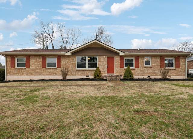 Property at 537 Walton Ferry Rd, Hendersonville, TN 37075, 3 beds, 1.5 baths