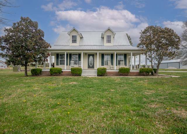 Property at 11220 Shelbyville Rd, Morrison, TN 37357, 3 beds, 2.5 baths