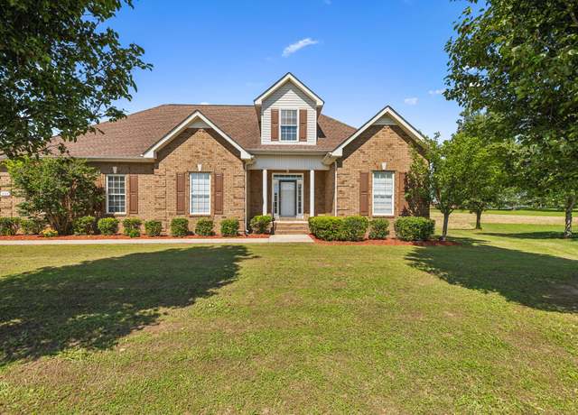 Property at 503 Agate Dr, Murfreesboro, TN 37128, 3 beds, 3.5 baths