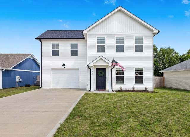 Property at 533 Oakmont Dr, Clarksville, TN 37042, 3 beds, 2.5 baths