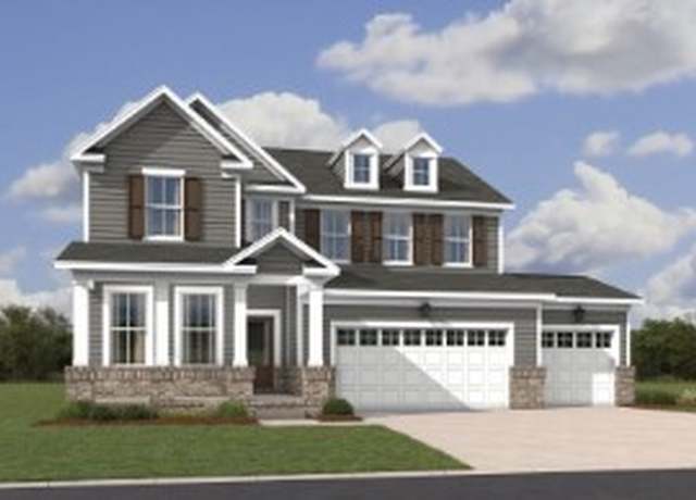 Property at 1429 English Oak Dr, Clarksville, TN 37043, 4 beds, 3.5 baths