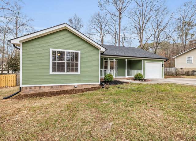 Property at 318 Park St, La Fayette, GA 30728, 3 beds, 2 baths