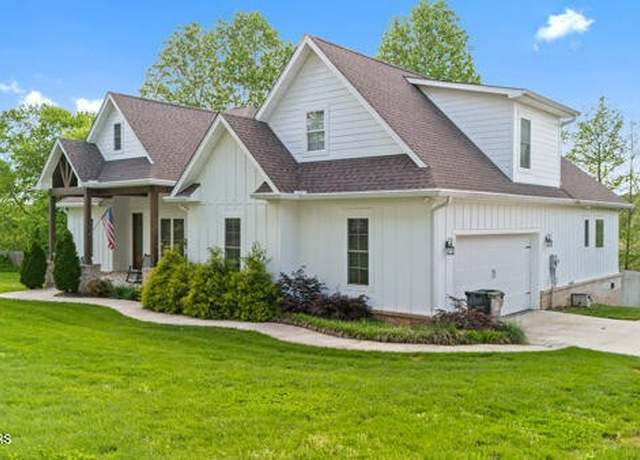 Property at 2419 Robin Ridge Dr, Maryville, TN 37801, 4 beds, 3 baths