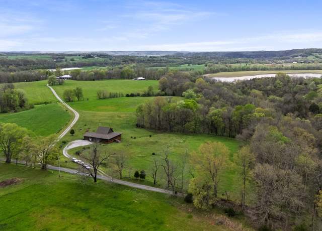 Property at 1720 Bratton Ln, Williamsport, TN 38487, 2 beds, 2 baths