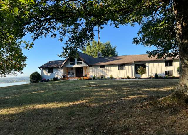 Property at 2202 Darks Mill Rd, Columbia, TN 38401, 3 beds, 3 baths