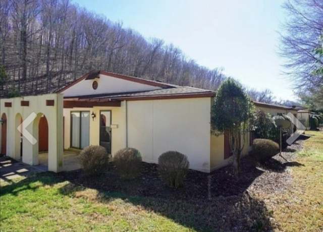 Property at 210 Old Hickory Blvd #20, Nashville, TN 37221, 3 beds, 2 baths