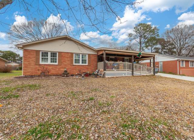 Property at 35 Coatsland Dr, Jackson, TN 38301, 3 beds, 2 baths